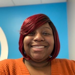 Meet your Posher, Kendra